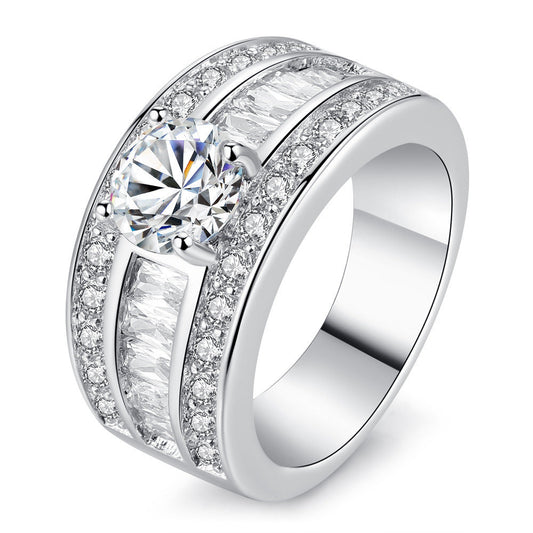Ophelia™ | Brilliant Round & Baguette Cut Ring