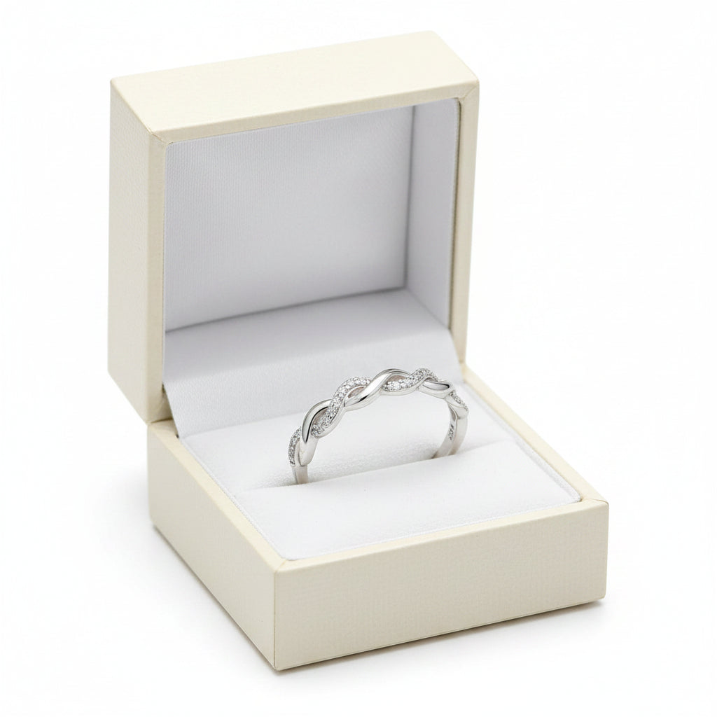 Ariadne™ | Sterling Silver Infinity Band