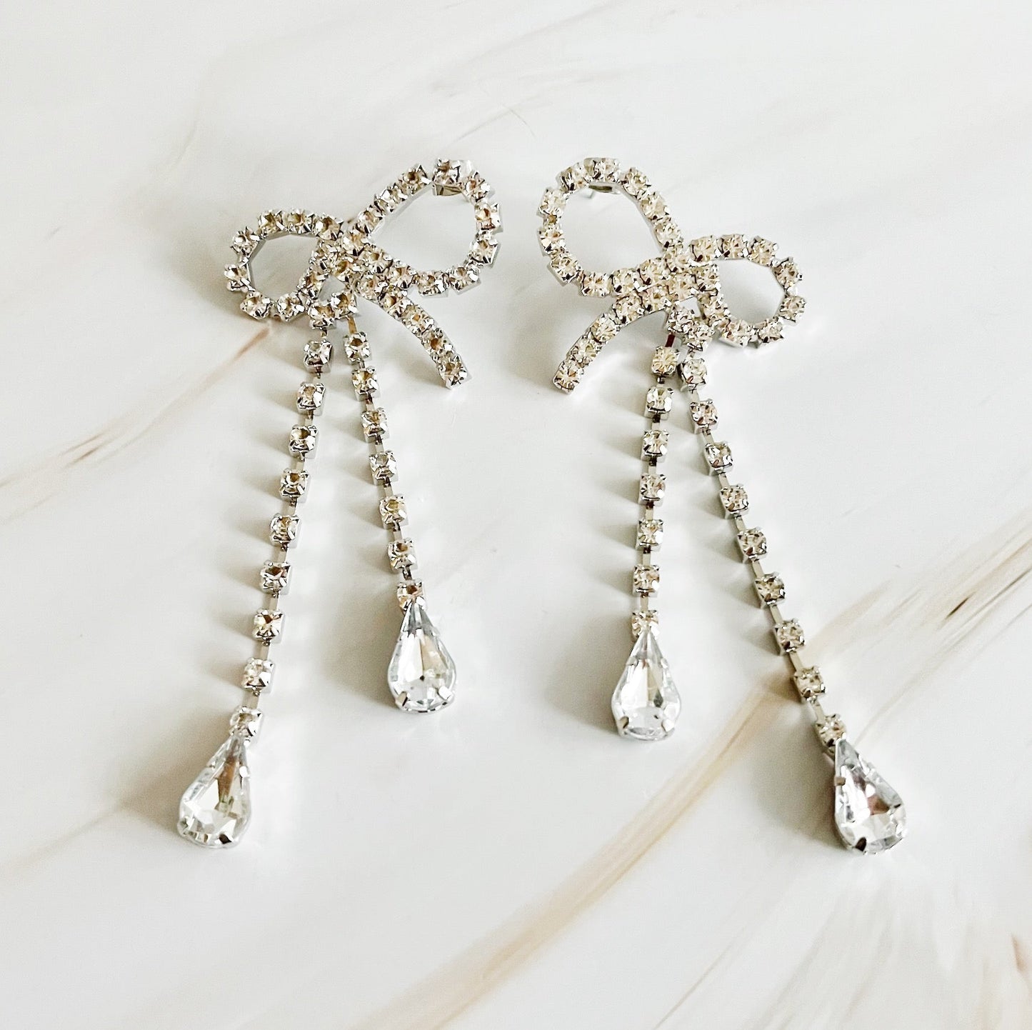 Victoria™| Crystal Bow Drop Earrings