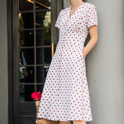 Genevieve™ | Elegant Pleated Midi Dress