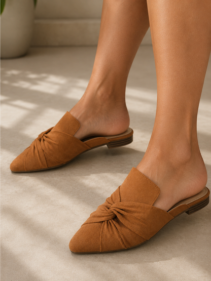 Amber™ | Twisted suede sneakers